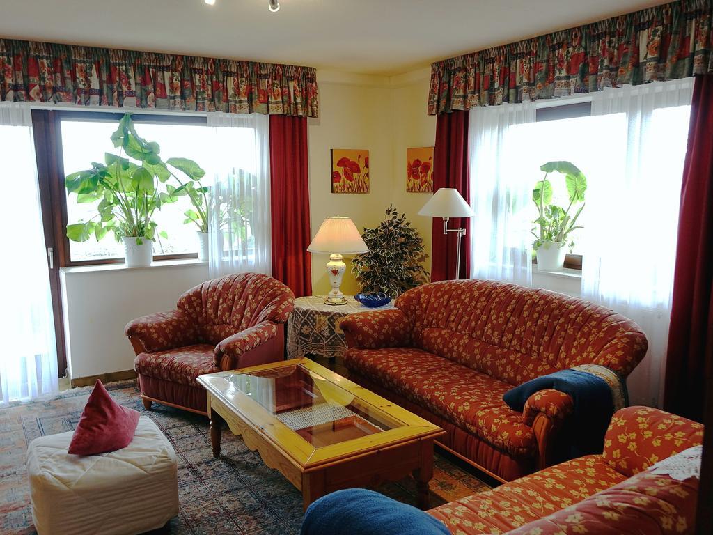 Haus Buena Vista Hotel Бад Кисинген Екстериор снимка