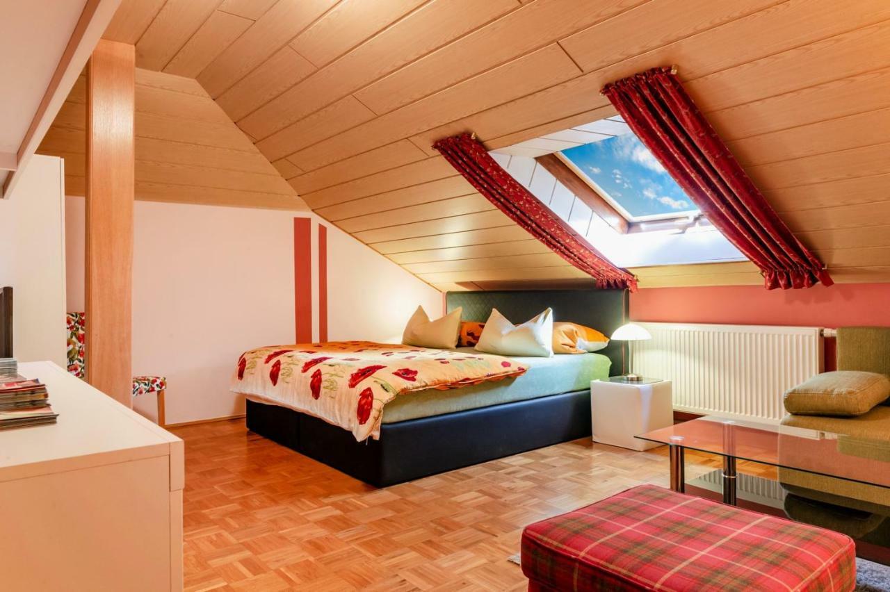 Haus Buena Vista Hotel Бад Кисинген Екстериор снимка